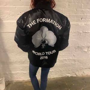 BEYONCÉ 2016 WORLD TOUR SOUVENIR BOMBER JKT